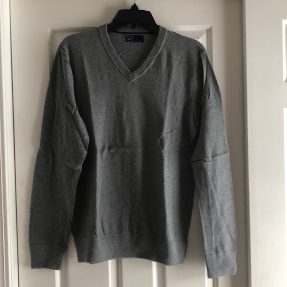 Men’s V Neck Sweater